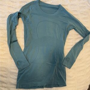 Lulu Lemon Long Sleeve Top